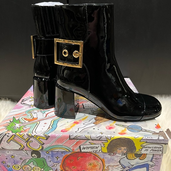 NWT Jeffrey Campbell Ankle Boot in Black Patent Gold Size 6 - Picture 2 of 5